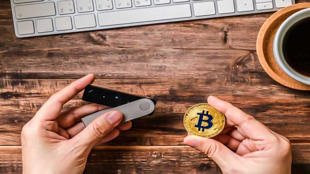 بهترین کیف پول برای هولد-1