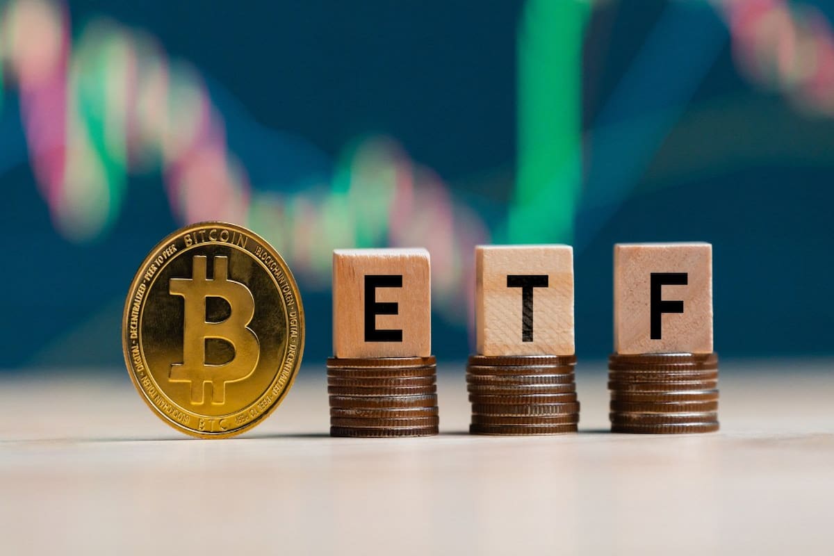 خرید بیت کوین توسط ETFها-1